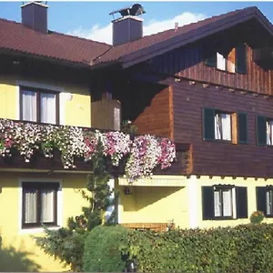 Haus Kernstock Guest house
