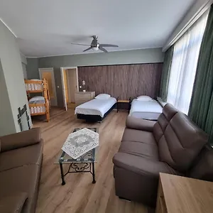 Bara Midi Aparthotel