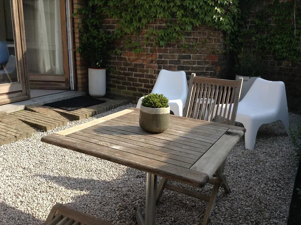B&B Villa Chantecler Bruges Bed & Breakfast